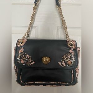 Betsey Johnson shoulder bag